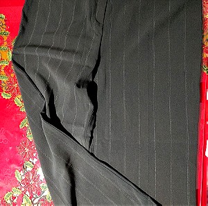 Κομψό μαύρο παντελόνι αφόρετο