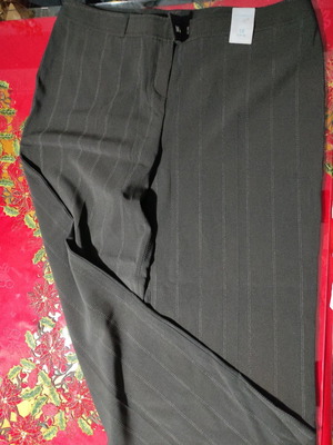 Black pants like new with elegant vertical stripe, size 46