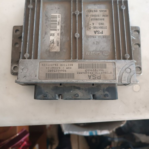 Egekfalos for Peugeot 206 '98-'04 like new