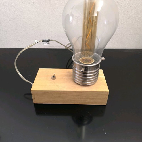 Table lamp like new, beautiful