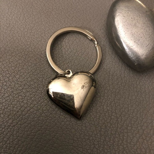 Silver heart keychains like new, set of 2 pieces