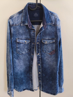 Bershka Denim Shirt Jacket Size S Like New Blue