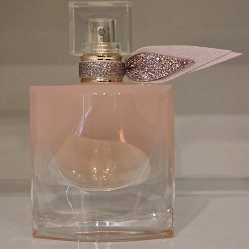 Lancôme La Vie Est Belle Vanille Nude 30ml perfume like new