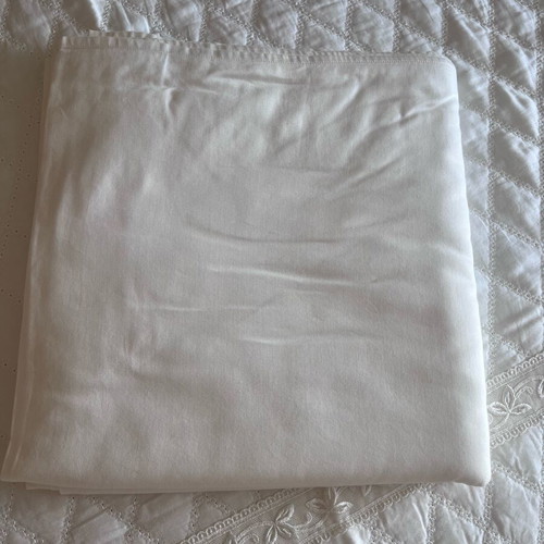 Bridal bed set like new, Crealba