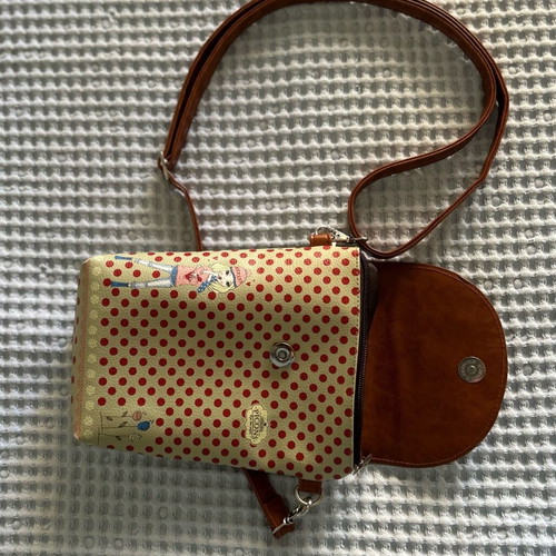 Crossbody bag picons-fashions.com like new, colorful