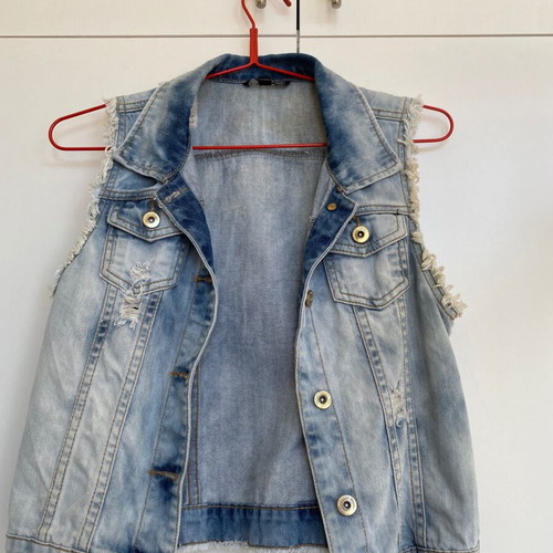 Women's denim vest like new, size M, blue and turquoise