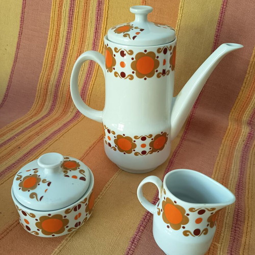 Vintage 70's tea set like new, floral design