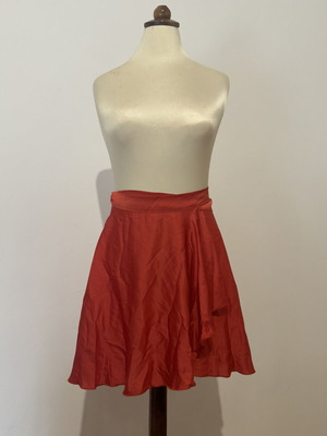 Satin skirt new, red, one size by Adam's Shoes