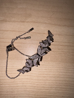 Swarovski butterfly bracelet like new, gray and silver