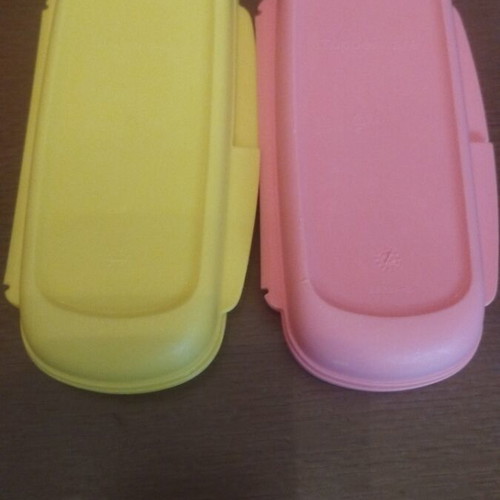 Tupperware Disney Princess plastic containers like new, set of 2