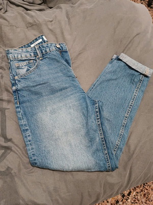 Bershka Olivia jeans σαν καινούργιο, μπλε, μέγεθος S