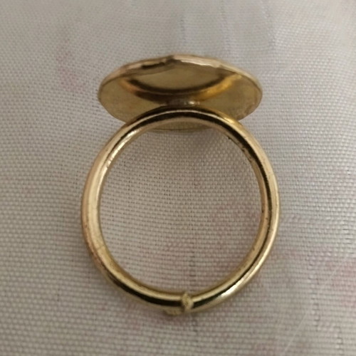 Handmade brass ring with enamel like new, adjustable