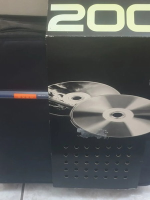 CD case/bag new, pack of 200