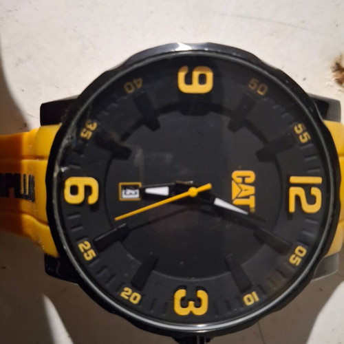 Caterpillar CAT Bold 46 Date NJ16127137 watch like new with yellow silicone strap