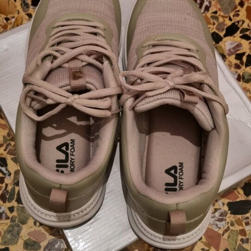 Fila Unisex Shoes 41 Like New, Beige Green Athletic