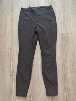 Kuhl Womens Skinny Gray Hiking Cargo Pants Stretch Size S like new