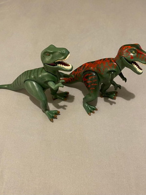 Playmobil dinosaurs used