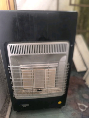 Σόμπα υγραερίου Laminox IRV 42 μεταχειρισμένη με 3 κεραμικές πλάκες