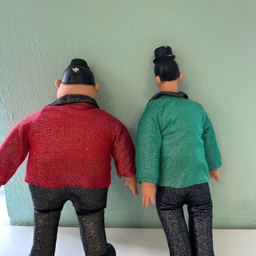 Collectible dolls Fat and Thin used from El Greco