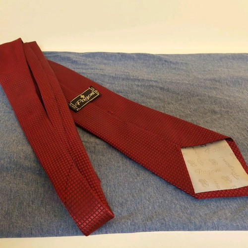 PAGONI silk tie burgundy like new made in Italy