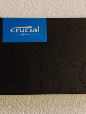 Crucial SSD 480GB like new