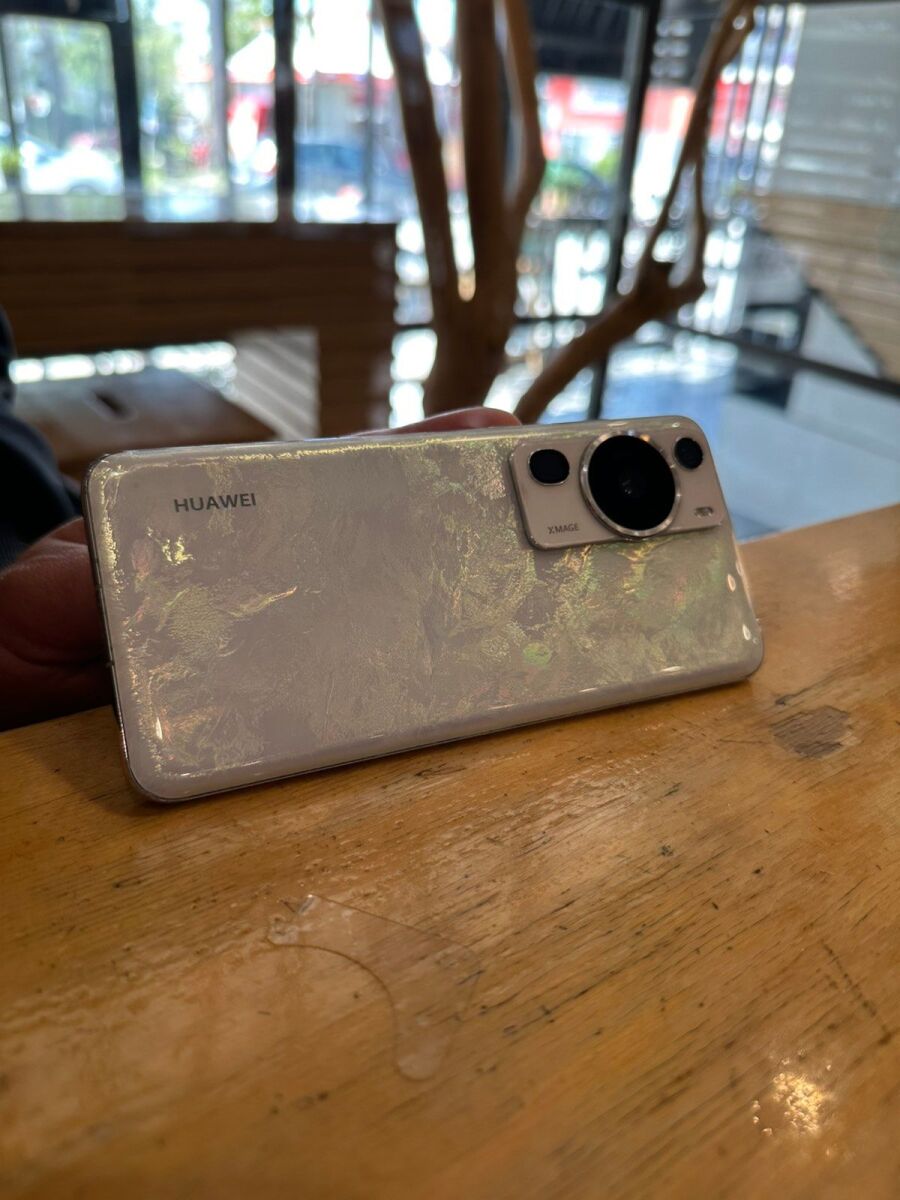 Huawei P60 Pro Rococo used 8GB/256GB… - € 380,00 - Vendora.cy