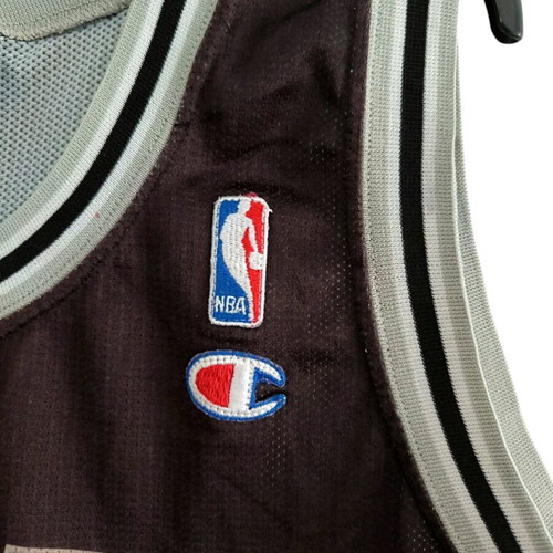 San Antonio Spurs Tony Parker basketball jersey XL used