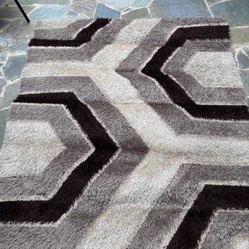 Floor rug used 1.50x1.70 m