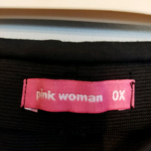 Pink Woman black fitted skirt like new, size L