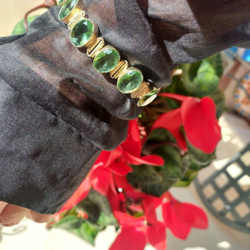 Silver bracelet with zirconia used