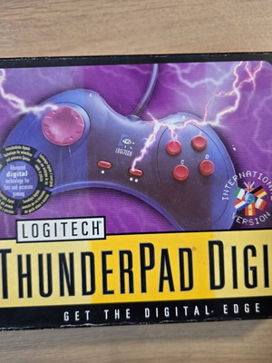 Logitech ThunderPad Digital χειριστήριο για PC Windows 95/98 σαν καινούργιο