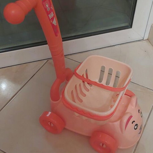 Trolley with basket teddy bear imitation toy like new