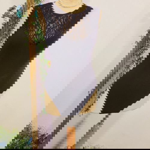 Μαύρο κορμάκι με δαντέλα σε vintage κατάσταση, μέγεθος S/M, σαν καινούργιο