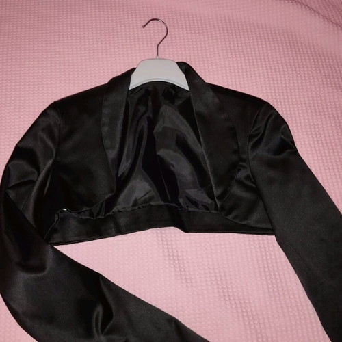 Satin black bolero like new, size M