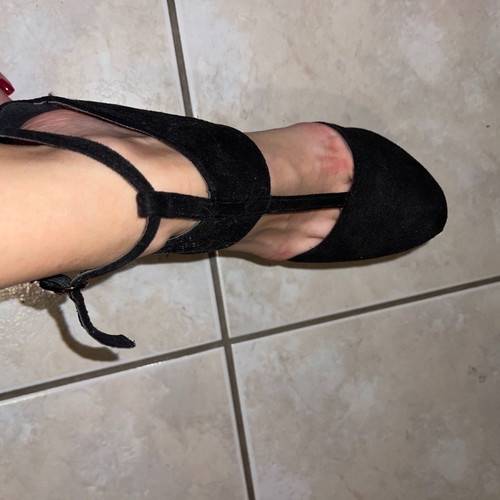 Migato velvet sandal size 39 new with high platform