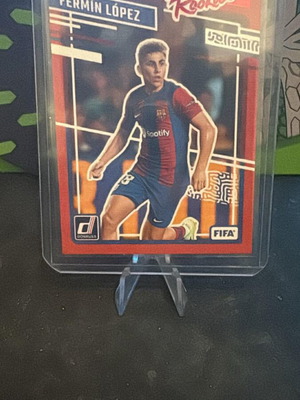 Panini Donruss Fifa 2023-24 The Rookies Fermin Lopez #9 card like new