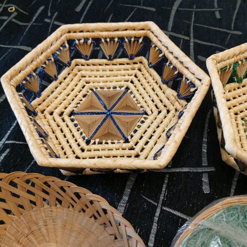 Baskets like new, set of 7 pieces