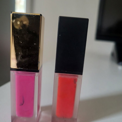Yves Saint Laurent lipsticks used, 2 shades