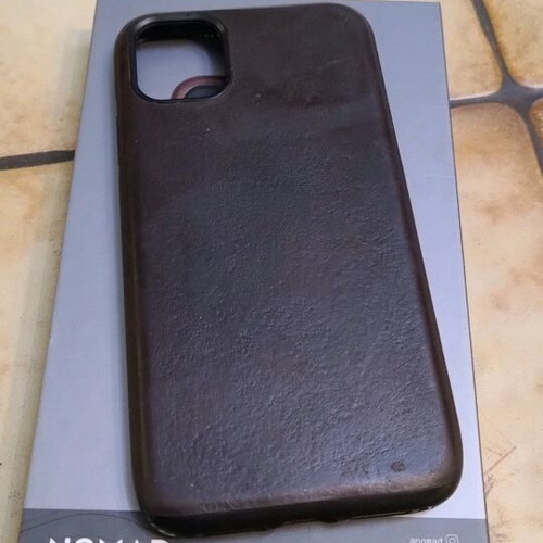 Nomad Rugged Leather Case for iPhone 11 used, Horween leather