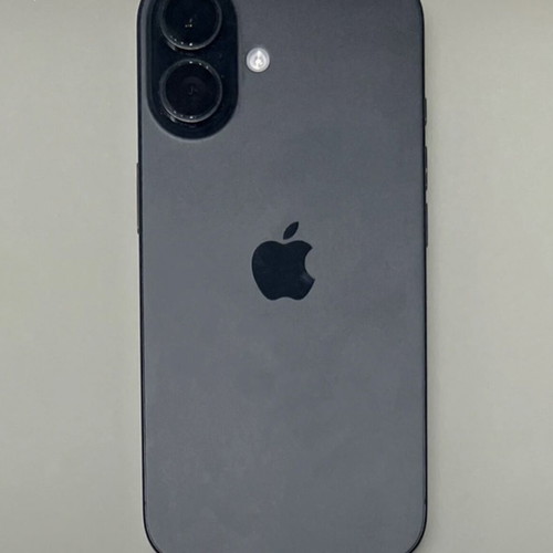 iPhone 16 256GB used, black, battery health 92%