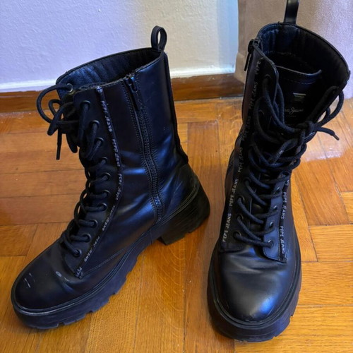 Pepe Jeans black boots size 39 like new