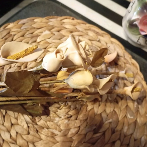 Vintage gypsum flowers used with faience vase
