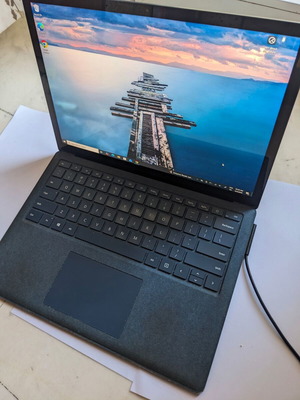 Microsoft Surface laptop with touch screen, Intel Core i5, 8GB RAM, 256GB SSD
