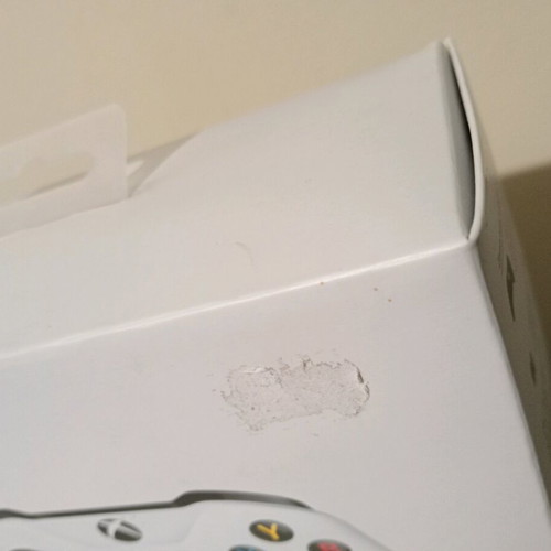 Xbox One 1708 White Wireless Controller new, sealed