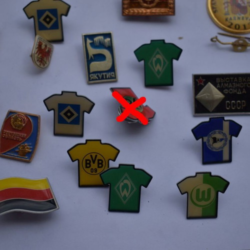 Sports pins used, pack of 43, former Eastern Bloc