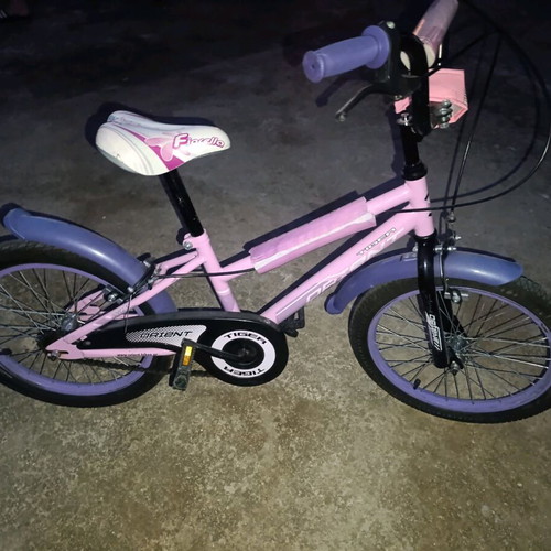 Orient city bicycle like new with Fiorella anatomical saddle