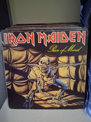 Iron Maiden Piece of Mind vinyl album, metal