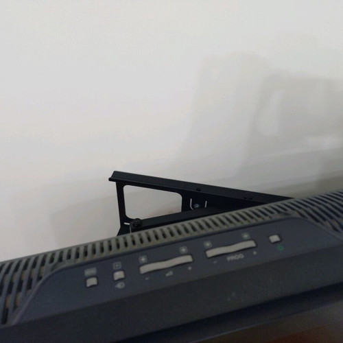 Sony Bravia 40" TV used with wall mount up to 55"