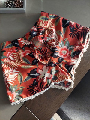 Zara printed shorts used with belt and fringes, size S