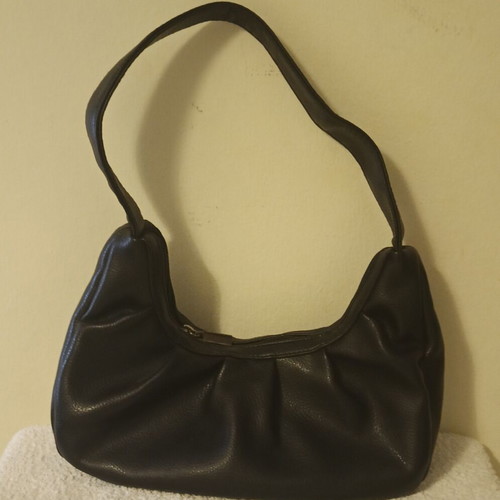 Women's handbag black faux leather like new, shoulder or hand